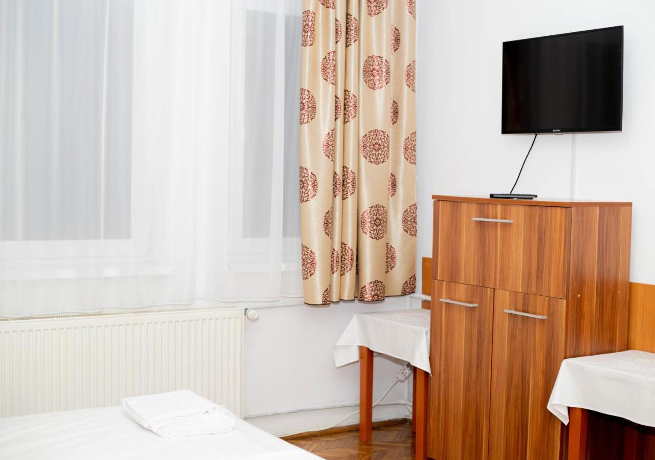 Casa Zana Buna Gherla Bagian luar foto